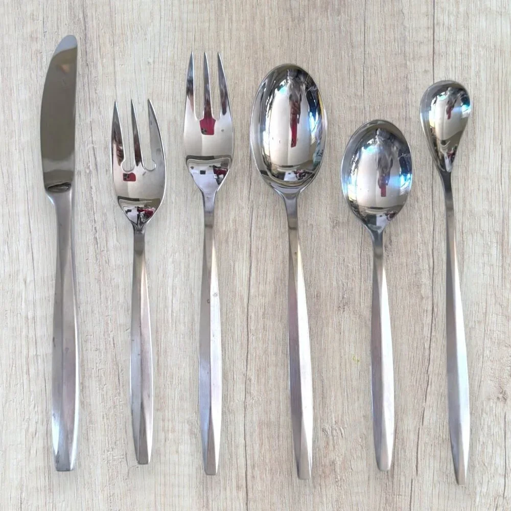 Noritake Fantasy Stainless 18/8 Japan 52 PC Complete Flatware Cutlery in box